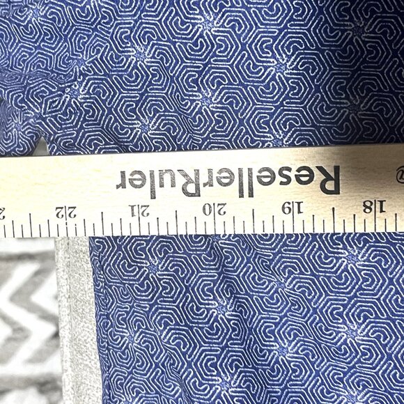 Robert Barakett Slate Blue Geometric Pattern Button Fron Shirt Camp Shirt Sz XL - Picture 5 of 5